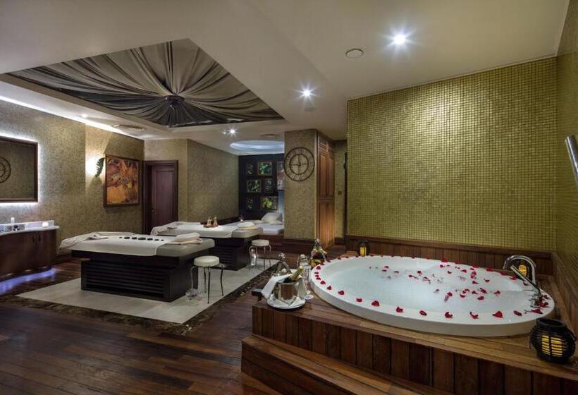 Fotos del hotel Merit Royal Premium Hotel  All Inclusive:  22