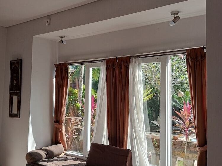 Fotos del hotel Puri Asri Villa:  26