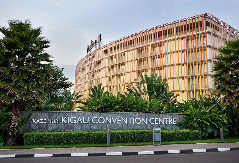 هتل Radisson Blu  & Convention Centre Kigali