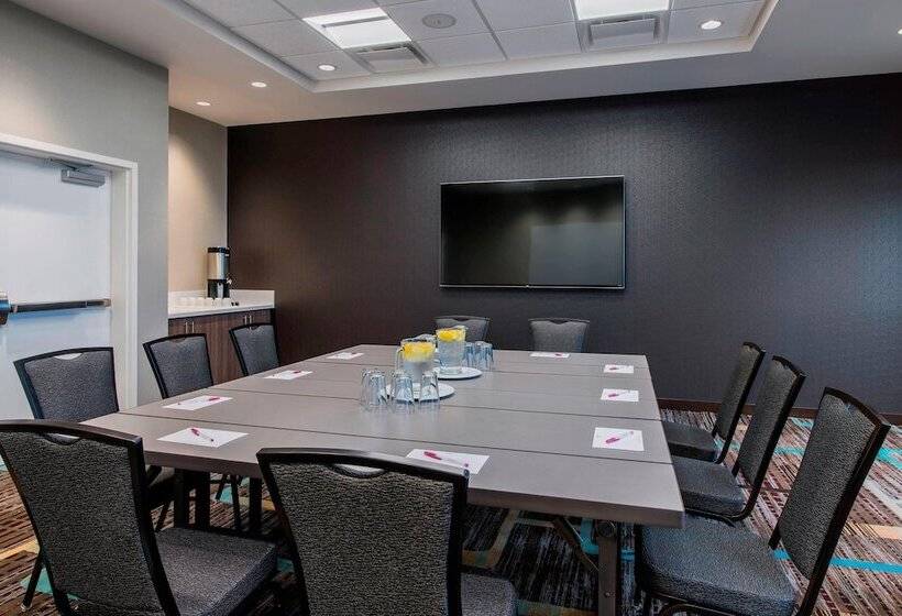 هتل Residence Inn By Marriott Regina