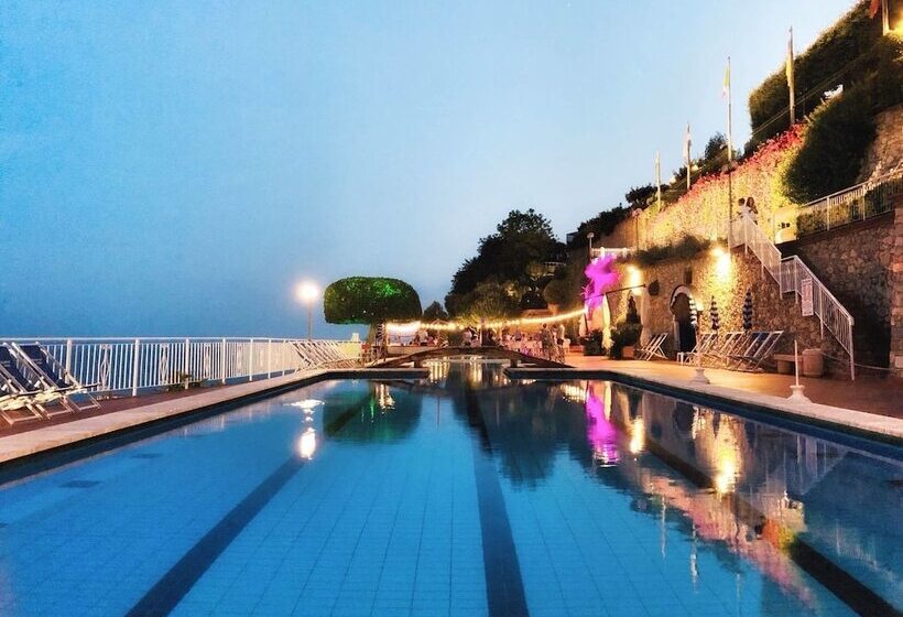 هتل Residence Sant'anna