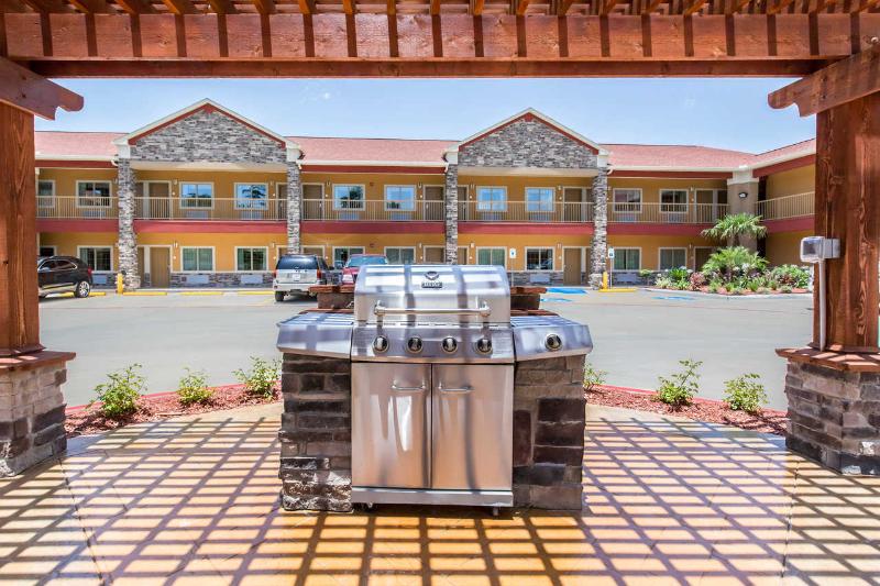 ホテル Scottish Inns & Suites Spring   Houston North