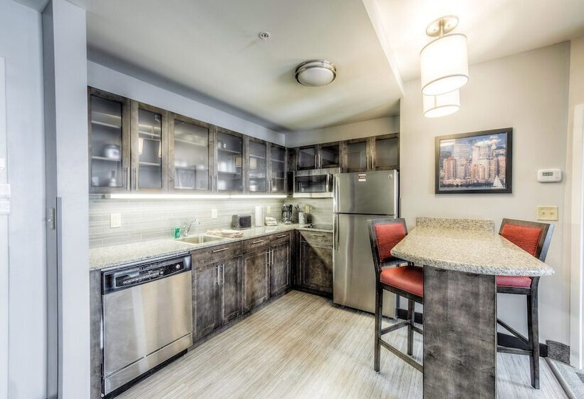 בית מלון כפרי Staybridge Suites   University Area Osu, An Ihg