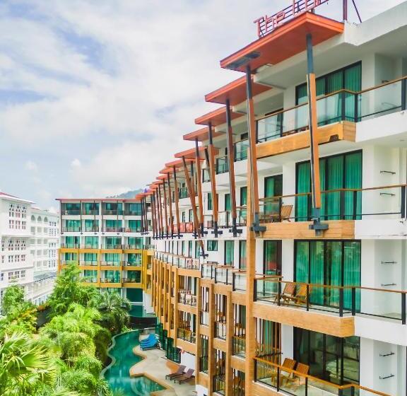 هتل The Lunar Patong
