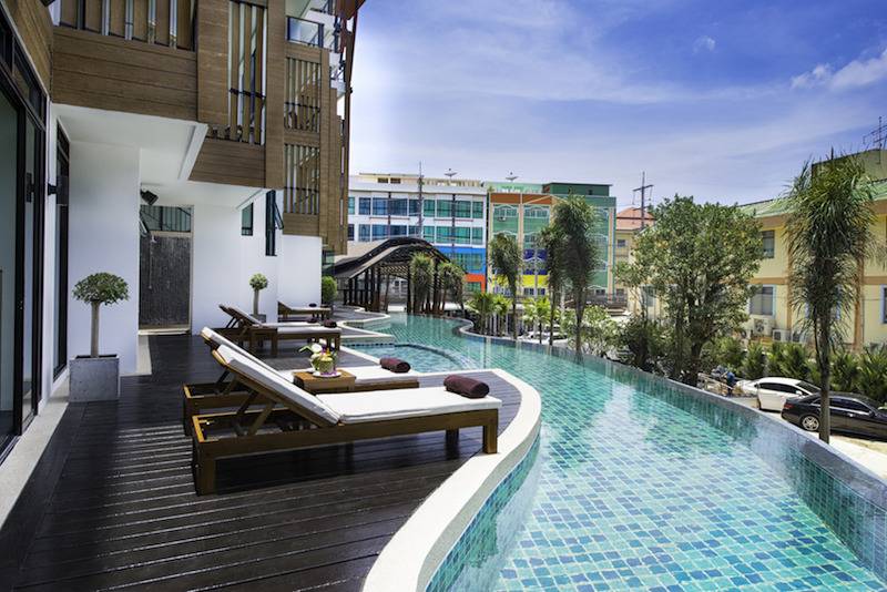 هتل The Lunar Patong