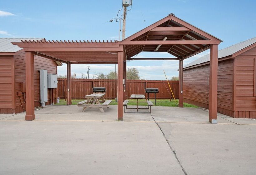 모텔 Kenedy Downtown   Us 181