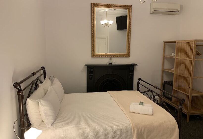 پانسیون Arundel S Boutique Accommodation