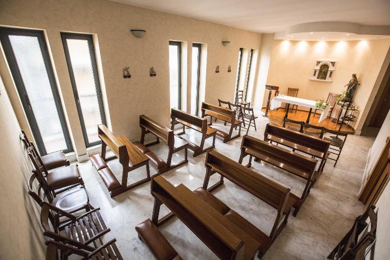 پانسیون Casa Piccole Ancelle Di Cristo Re