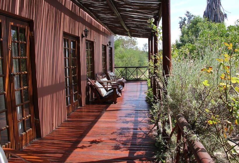 پانسیون Gumtree Guest House