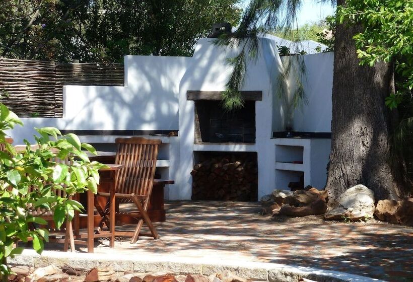 ペンション Marula Lodge