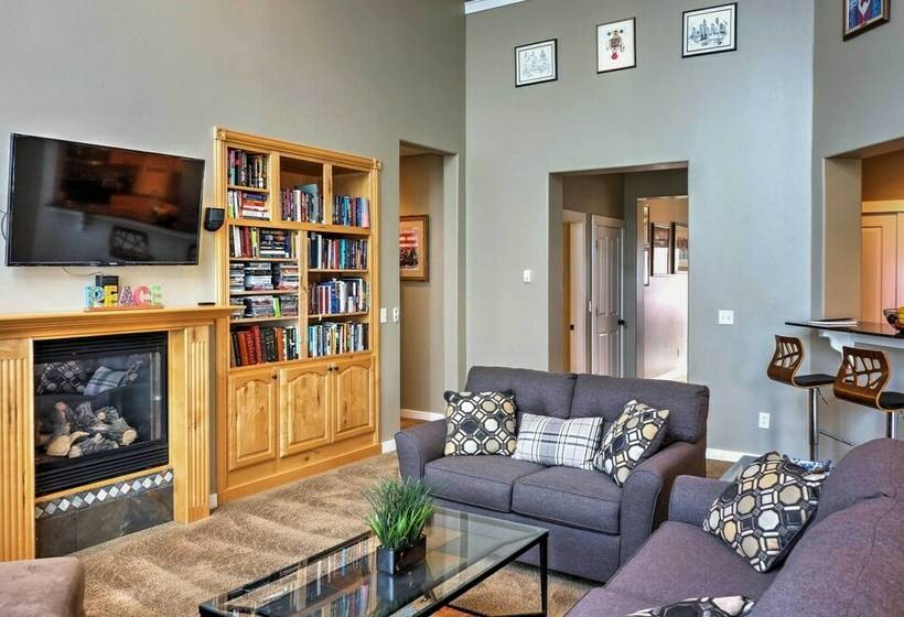 Beautiful Bozeman House  10 Minutes To Downtown!