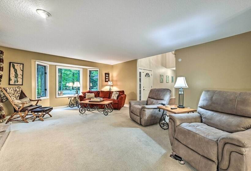 Bellaire Ski Escape ~ 1 Mile To Schuss Mountain!