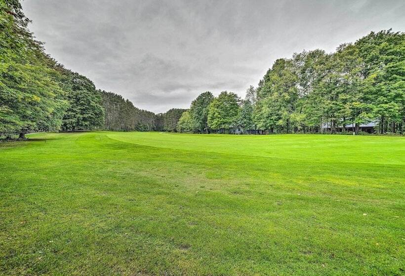 Bellaire Ski Escape ~ 1 Mile To Schuss Mountain!