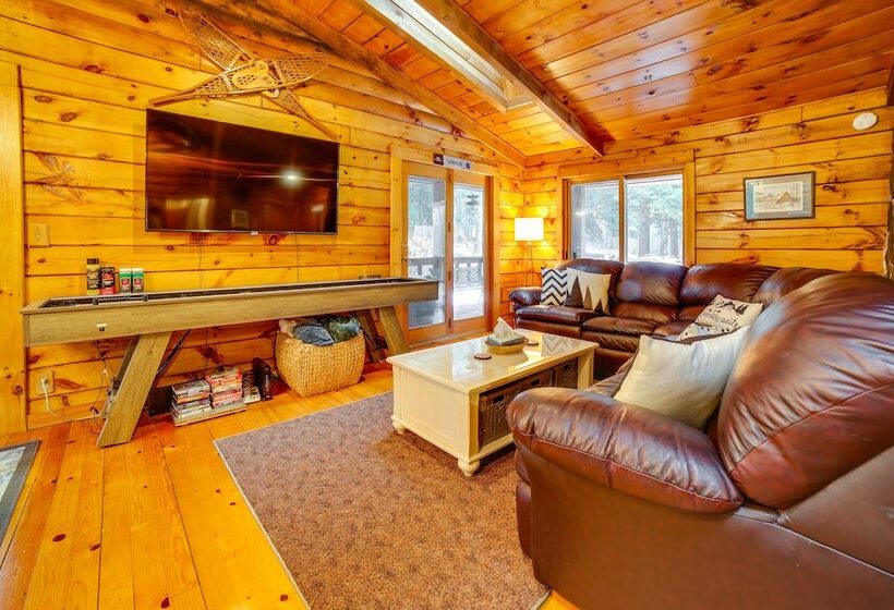 Three Bears Cabin  Btwn Mt Snow & Stratton Mtn!