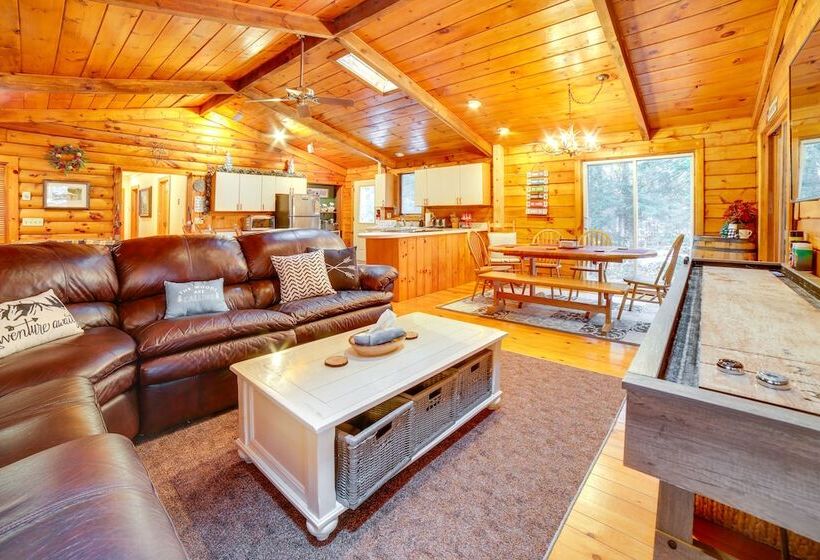 Three Bears Cabin  Btwn Mt Snow & Stratton Mtn!