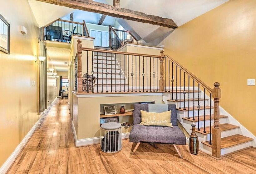 Charming 1875 Indianapolis Home In Downtown!
