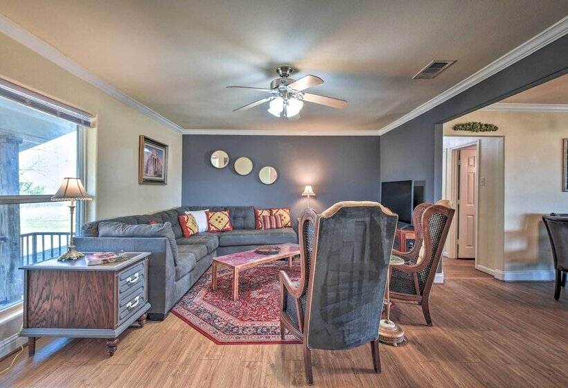 Charming Palmer Family Home On 5 Acres!