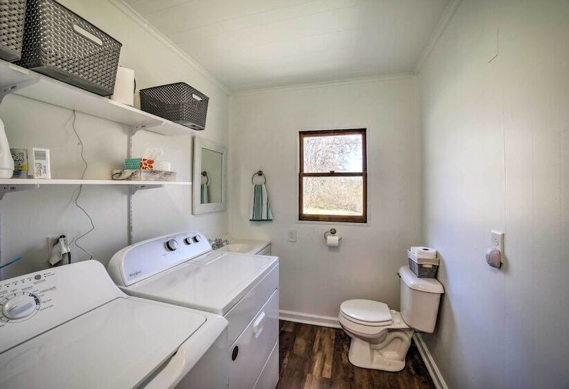 Charming Riverfront Retreat In Monticello!