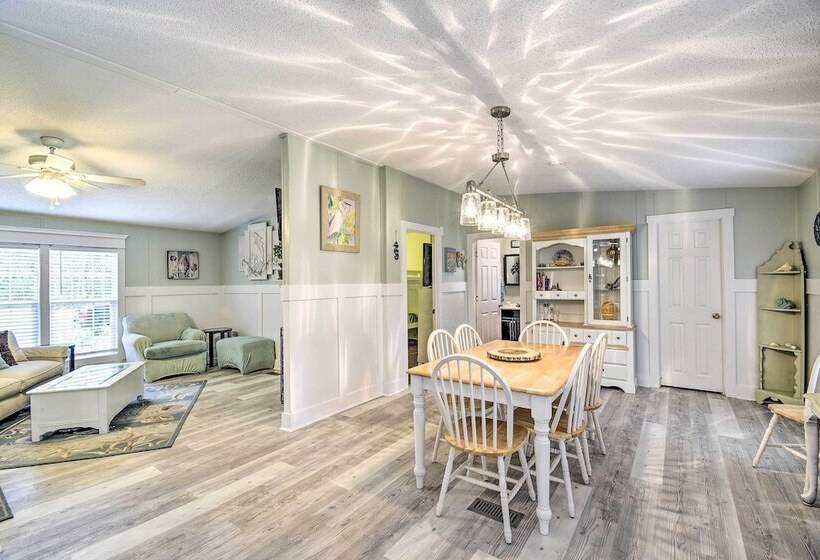 Charming Supply Home < 2 Mi To Holden Beach!