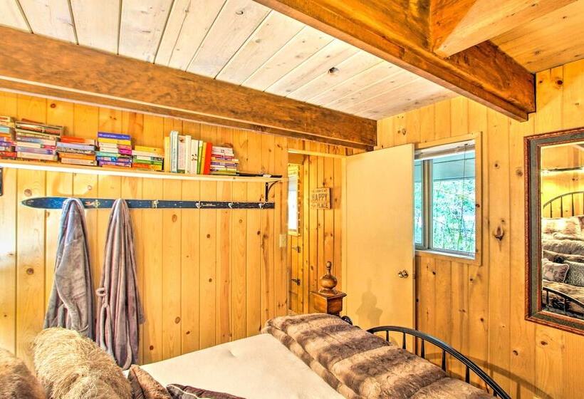 Cozy A Frame W/ Hot Tub, Fire Pit, & Fireplace!