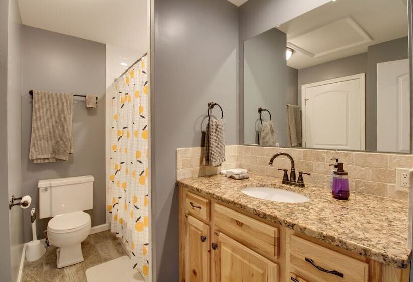 Cozy Goode Cabin W/ Deck ~ 17 Mi To Lynchburg