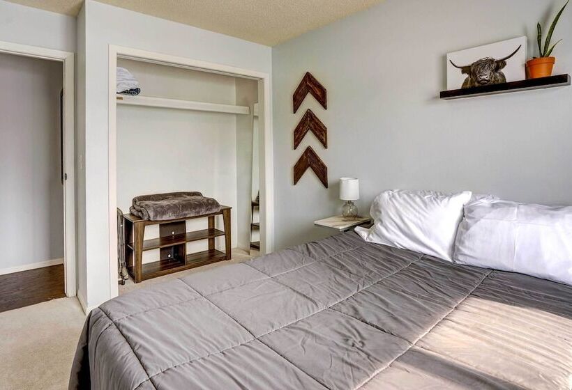 Cozy Sioux Falls Home   7 Mi To Downtown!