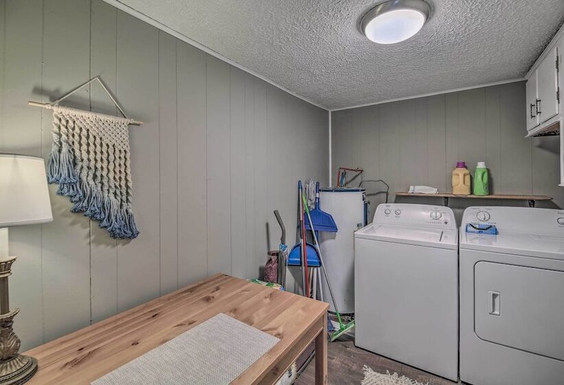 Damascus Cottage W/ Fire Pit   1 Mi To Trails