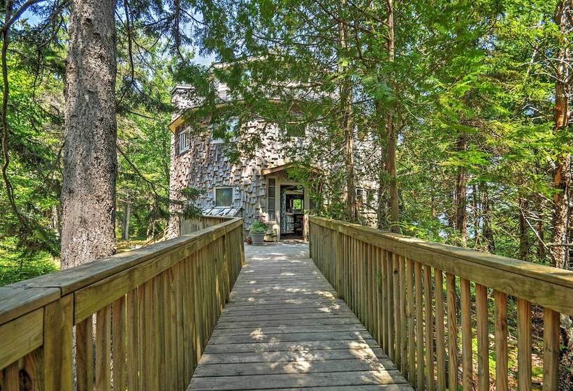Dragonwood Castle  On Waterfront W/ Stunning View