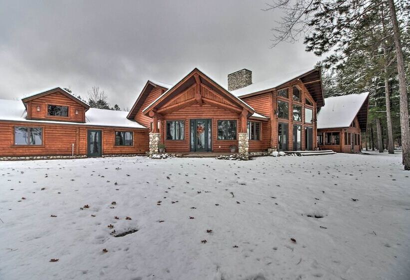 Expansive Ruth Lake Home W/ Dock, Fire Pit & Beach
