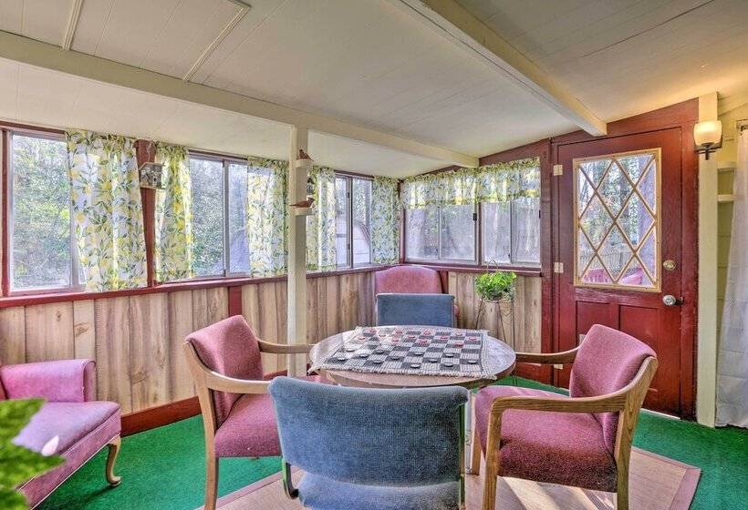 Heathsville Home W/ Sunroom < 10 Mi To Beach!