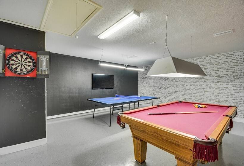 Orange Beach Home W/ Hot Tub < 2 Mi To The Wharf