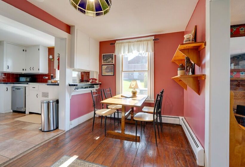 John S Farmhouse In Mount Snow  On 120 Acres!