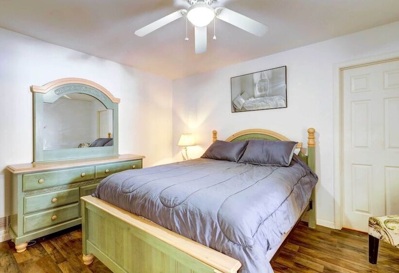 Pet Friendly Rehoboth Beach Vacation Rental!