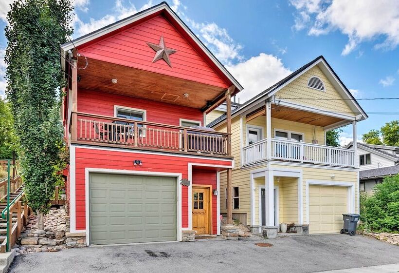 Quiet Park City Home W/ Hot Tub   Walk To Main St!