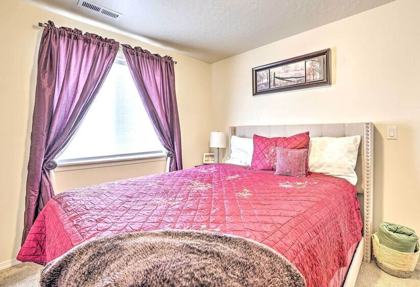 Prismatic Boise Retreat W/ Fenced Backyard!