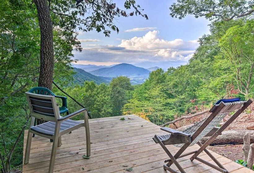 2 Decks + Views: Spruce Pine Cabin On 8 Acres