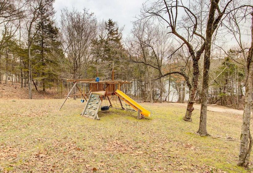 Secluded Beaver Lake Cabin W/ Private Dock!