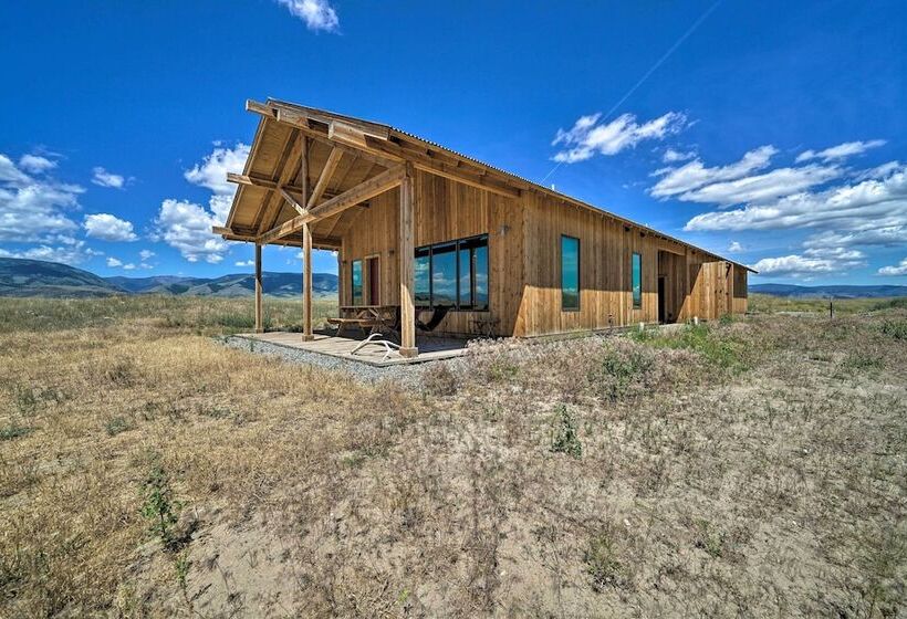 Secluded Paradise Valley Retreat W/ Stunning Views