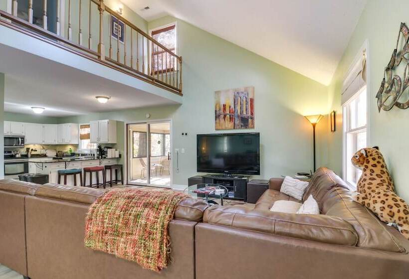 Spacious Family Home W/ Deck At Massanutten Resort