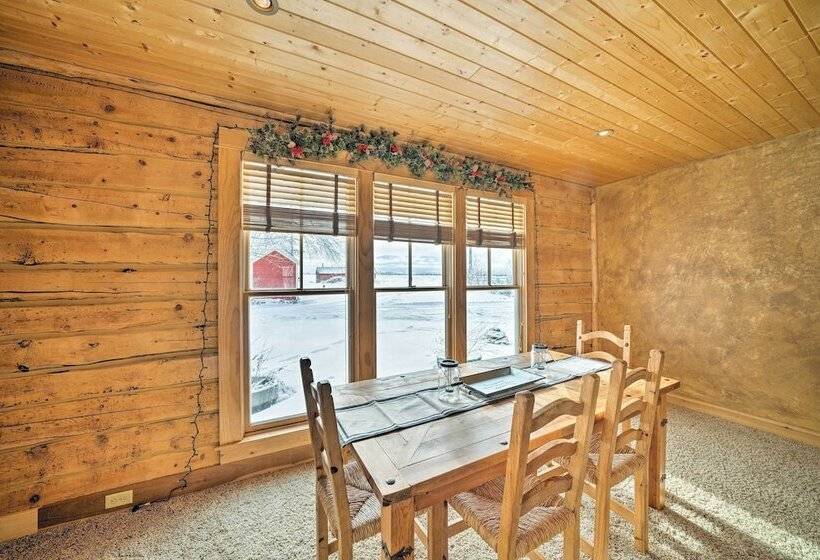 The Farmstead  On 10 Acres W/ Mountain Views!