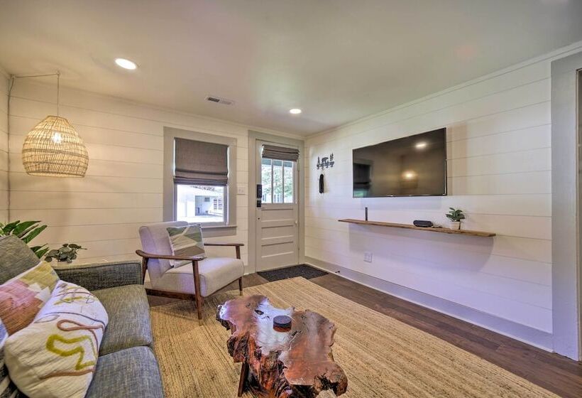 Updated Brevard Home   Close To Downtown!