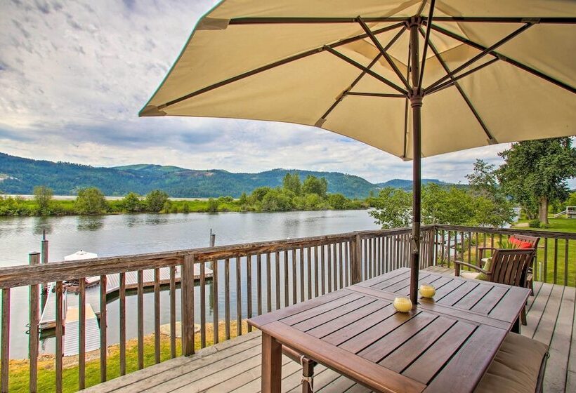 Waterfront Cabin W/ 2 Boat Docks & Mtn Views!