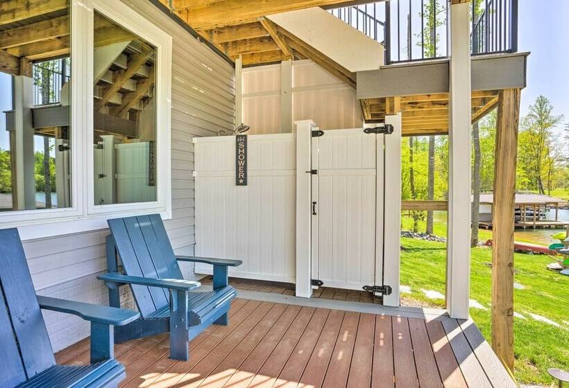 Waterfront Lake Anna Home W/ Dock, Beach & Kayaks!