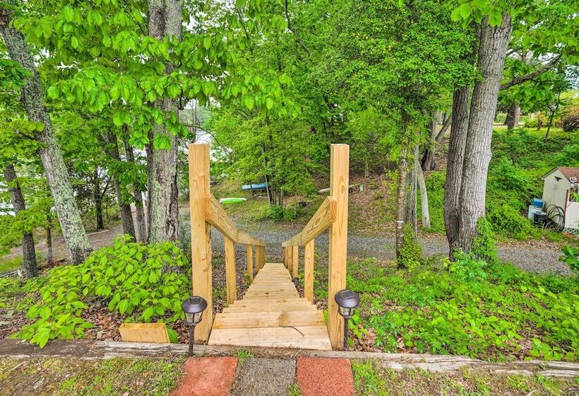 Waterfront Lancaster House W/ Grill & Dock Access!
