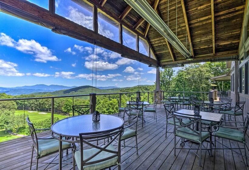 Beech Mountain Home W/ Game Room & Mountain Views!