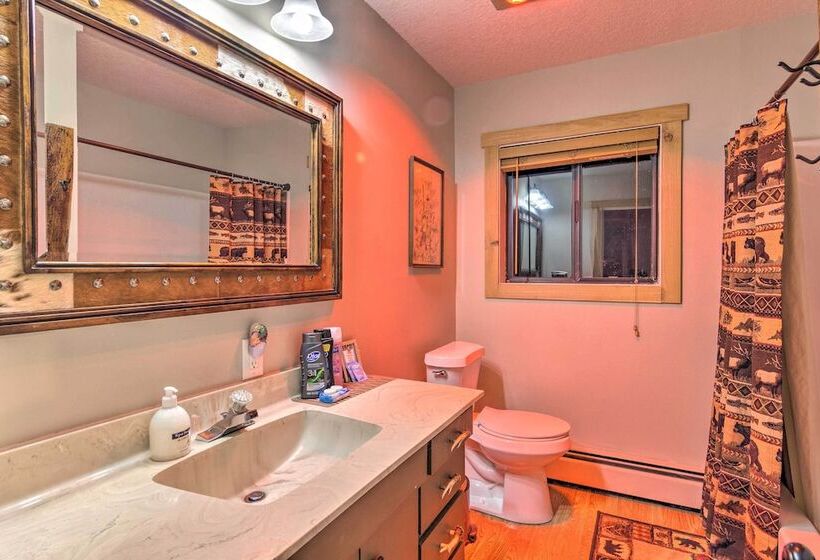 Black Mountain  Saddle Lodge    17 Mi To Asheville