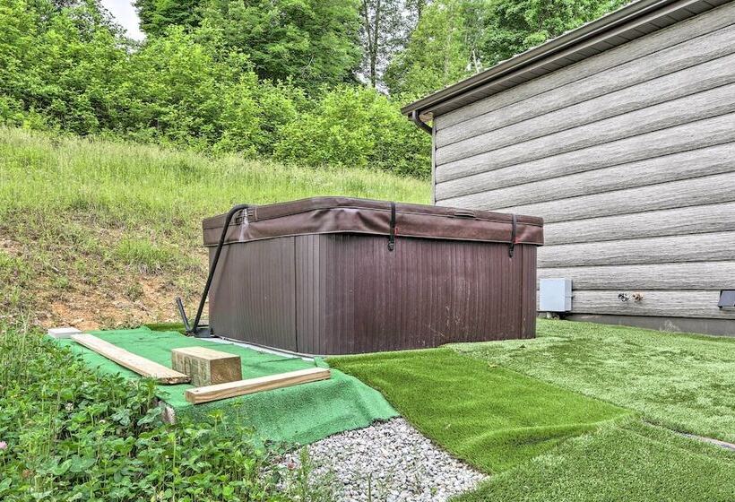 Clover Cabin  W/ Hot Tub+deck In Hocking Hills!