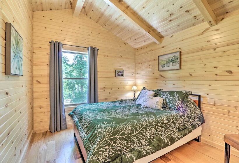 Clover Cabin  W/ Hot Tub+deck In Hocking Hills!