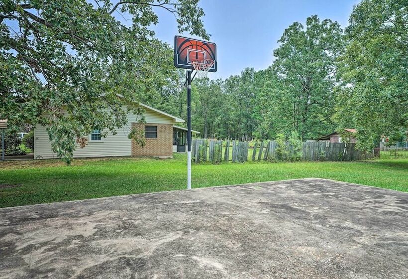 Cozy Murfreesboro Home Near Local Attractions!