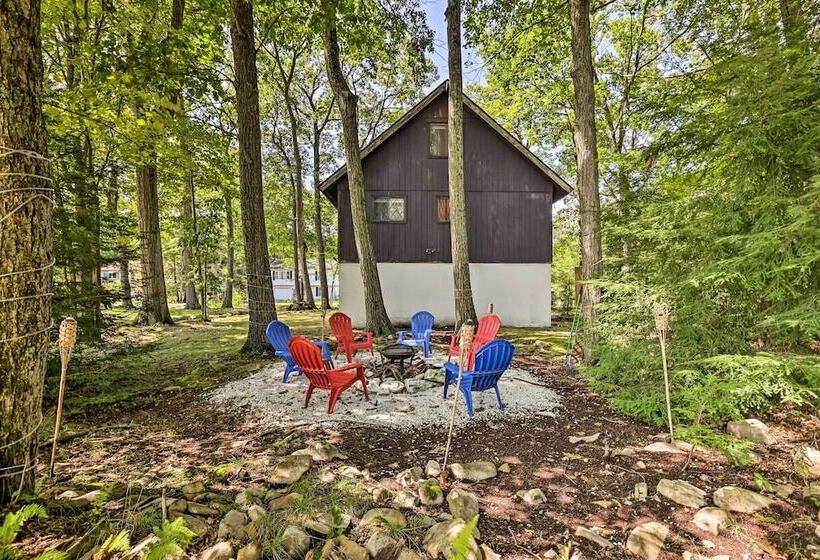 Pocono Summit Getaway W/ Game Room: Walk To Lake!
